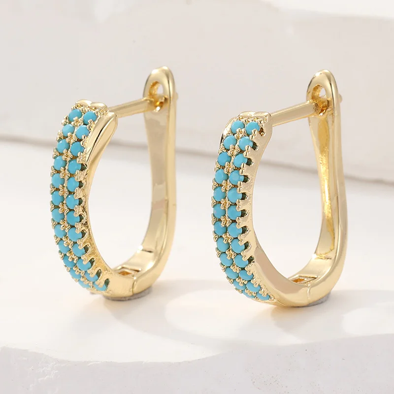 Vergoldete Ohrringe mit grünem CZ-Zirkon, dünne Ohrringe für Damen, runde, elegante Ohrringe zum Piercen.
