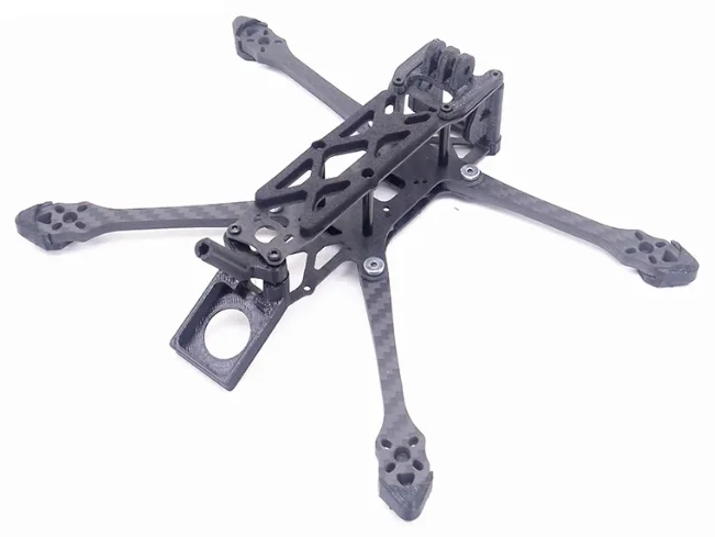 ROMA L4 F4 4INCH LR carbon fiber: T300 3K Frame Kit Light Weight 46.7g Car Frame Freestyle Frame suit for DIATONE