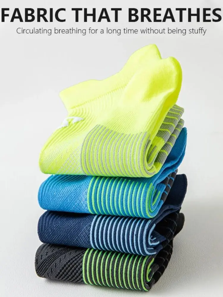 AliExpress WRELS 4 Pairs/Lot Men Sport Socks New Anti-sweat Women Gym Socks Men Breathable Cycling Socks Quick Dry Unisex Fitness Socks Set