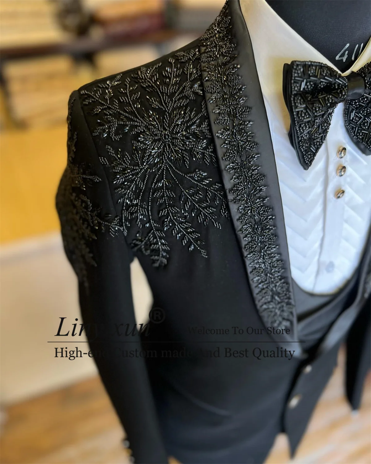 Luxurious Jewelry Ornament Tuxedos Men Suits 3 Pieces Wedding Groom Dinner Party Prom Blazers Shawl Lapel Male Ternos Completo