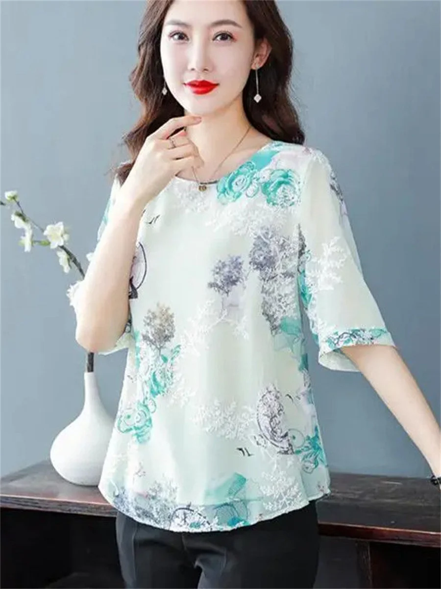 

NEW Thin Women Spring Summer Blouses Shirts Lady Fashion Casual Short Sleeve O-Neck Collar Printing Blusas Tops