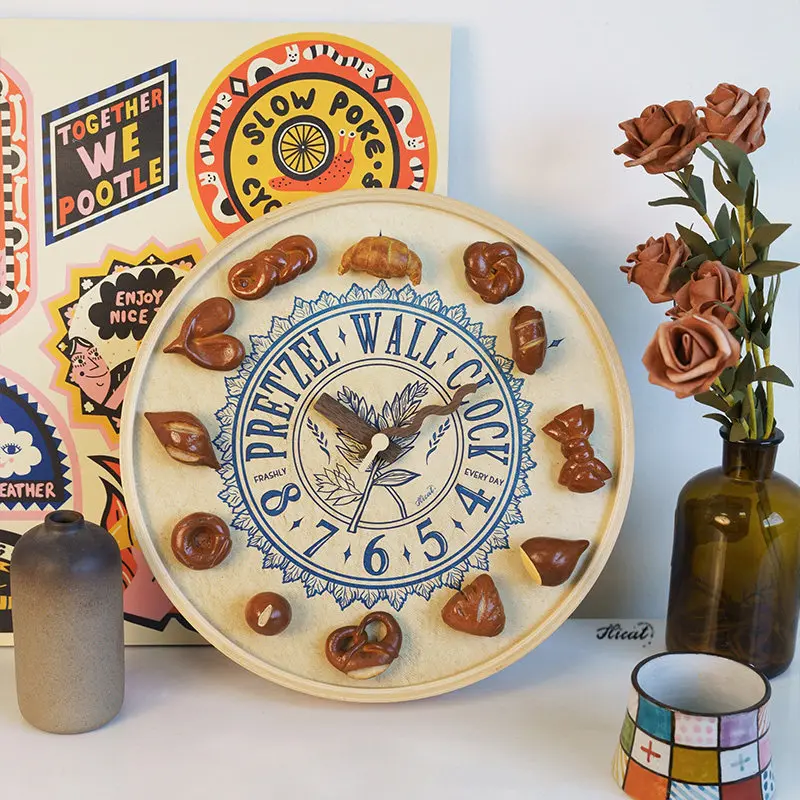 

Home Silent Wall Clock Creative Magnetic Pretzel Retro Pastoral Solid Wood DIY Clock Cute Gift Home Decoration