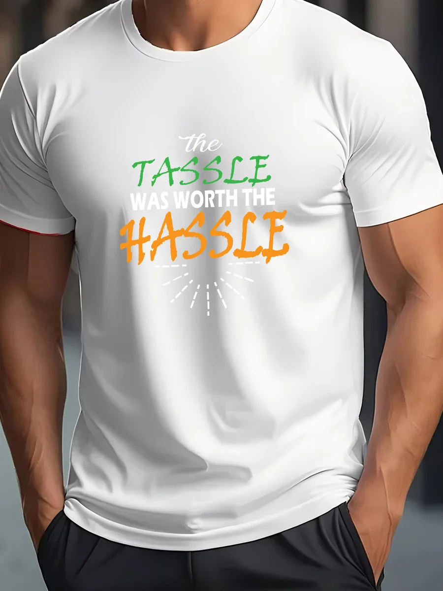 تي شيرت برتقالي بأكمام قصيرة مع طباعة جرافيك "The Tassle Was Worth The Hassle". #3