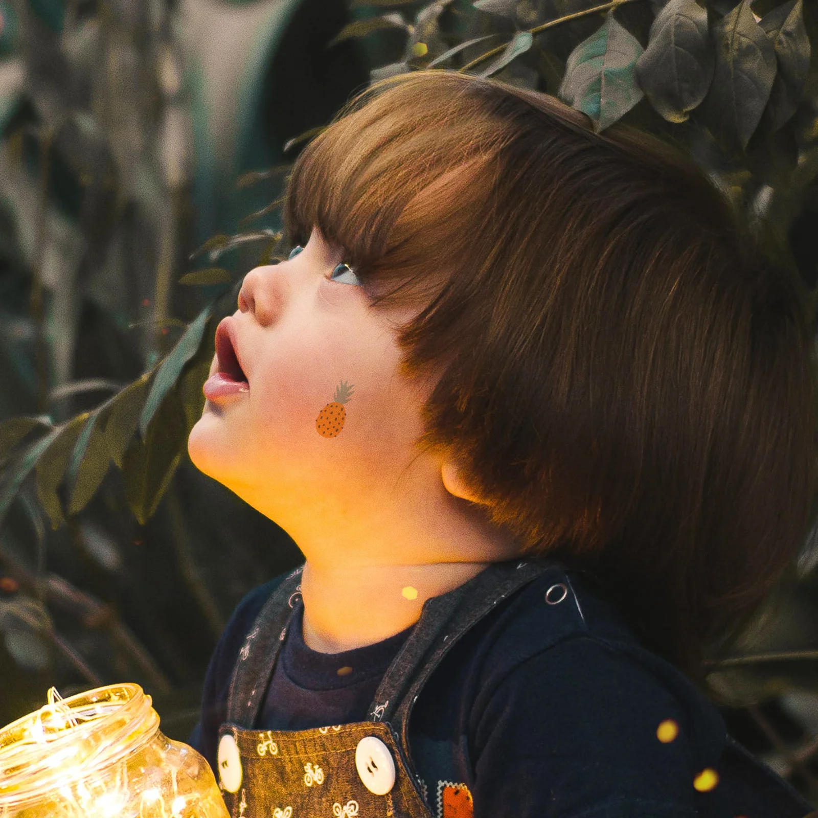 

10 шт. водонепроницаемые временные татуировки для детей, милые мультяшные наклейки с фруктами, прочный боди-арт, дизайн ананаса, детские сувениры для вечеринок