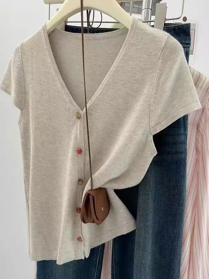 Summer New Style Women's Short Sleeve V-Neck Ice Silk Knitted T-Shirt Casual Fashion Regular Length Stick to the Point
