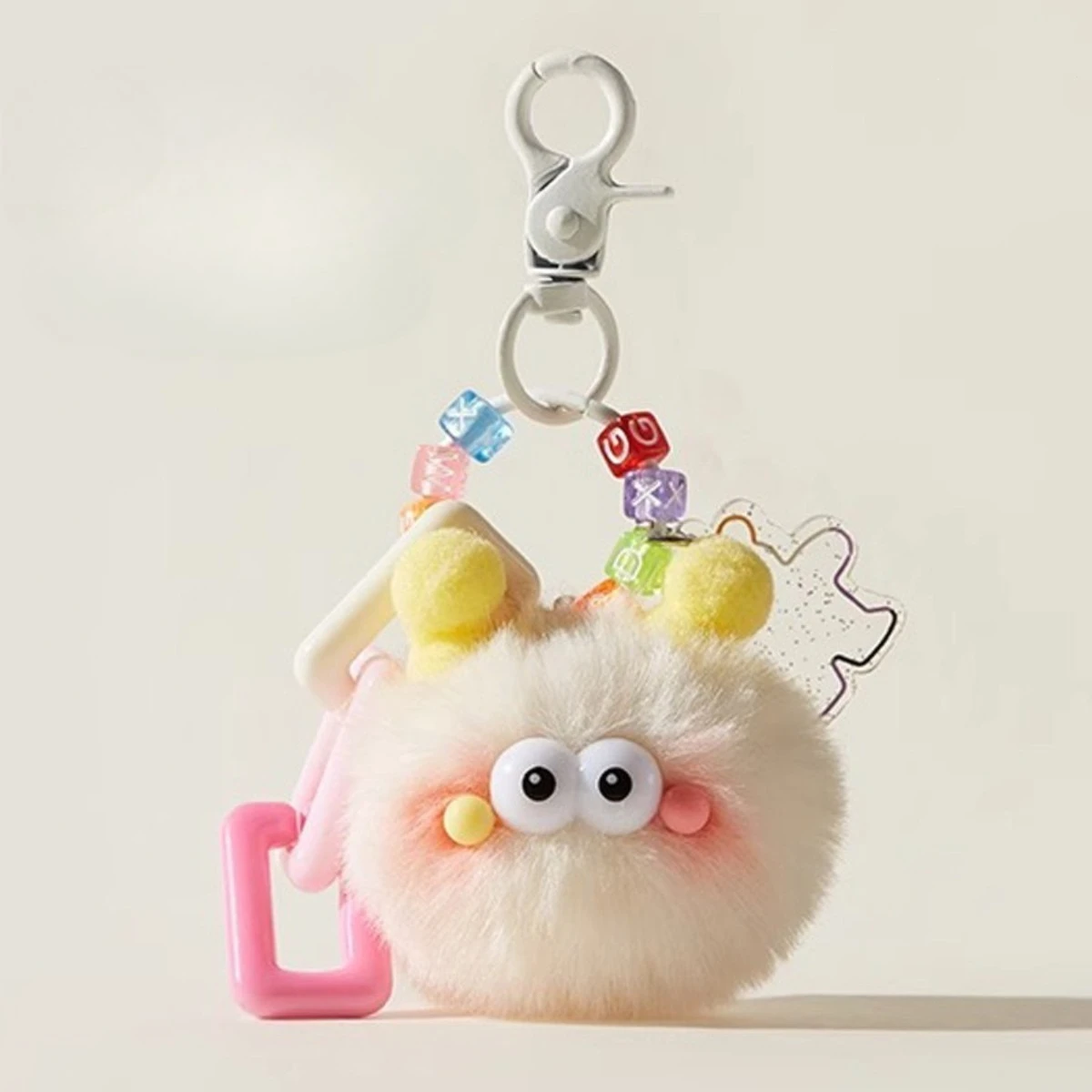 

Креативный милый пушистый маленький угольный шарик, кулон, женский автомобильный брелок, школьная сумка, подвеска, мультяшная плюшевая кукла для девочки, подарок на день рождения