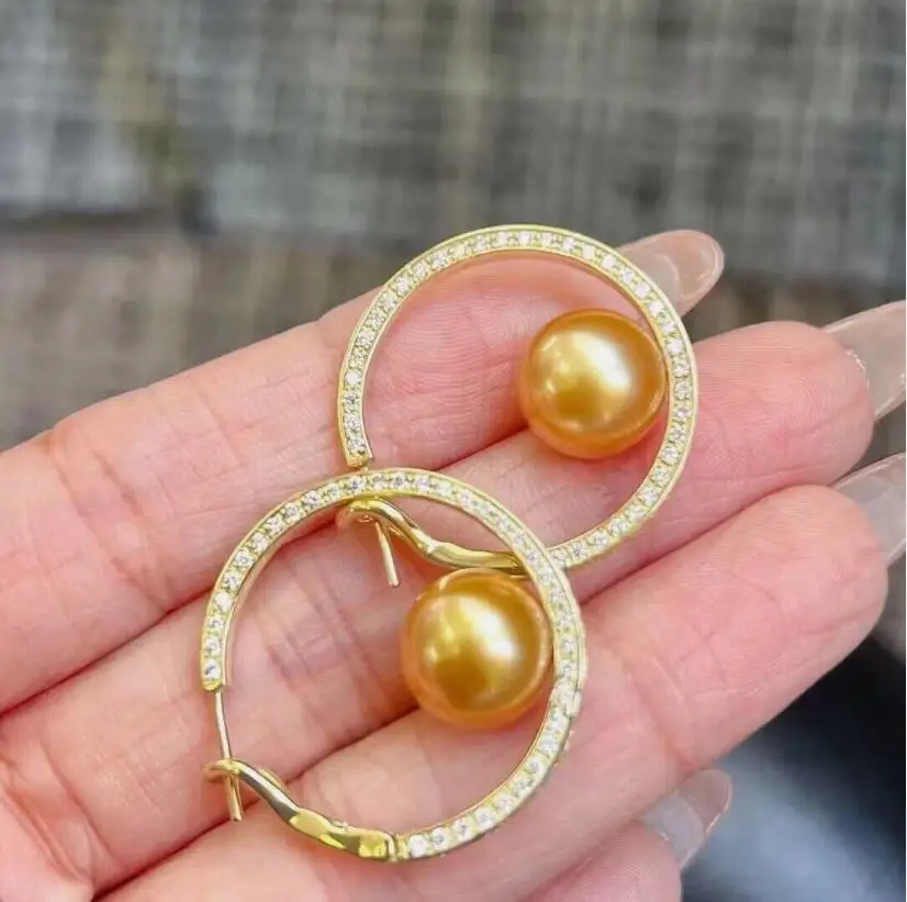 

Элегантные висячие серьги с круглым золотым жемчугом Южного моря 9-10 мм 925s