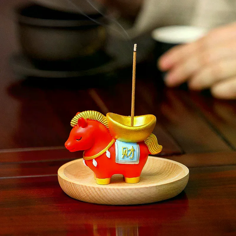 Resin Material Zodiac Pony Incense Burner Ornamental Design Creative Incense Stick Holder Pony Shape Burner 2026 Horse Year