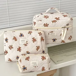 1pc Quilted Bear Cute Makeup Bag Floral Cosmetic Bag Women Girl Travel Toiletry Bag Organizer Cotton Makeup Brushes Storage Case