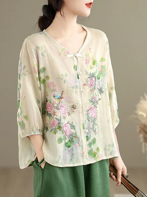 เสื้อผ้าผู้หญิงไซส์ใหญ่สไตล์ลำลองสำหรับฤดูร้อน ดีไซน์เรโทร แต่งลายปักหนัก กระดุม ไอร์ท บางเบา ทรงวี คอวี ช่วยให้ดูผอมเพรียว แฟชั่น