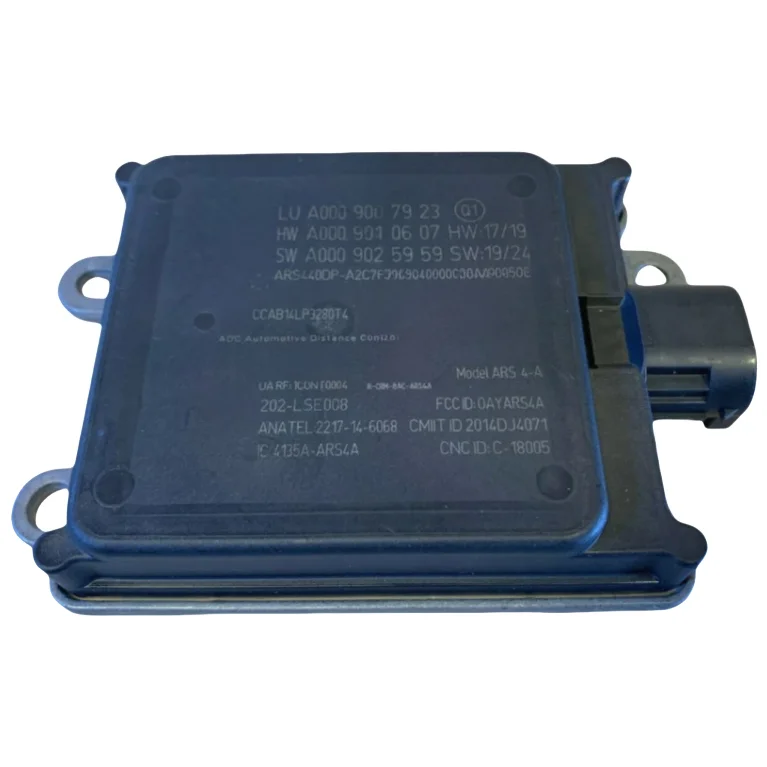 A0009007923 Controls the distance sensor for the Mercedes W213 radar sensor module control unit
