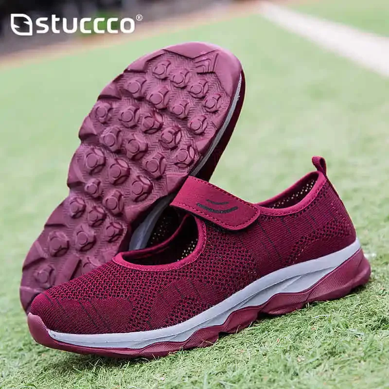 Summer Breathable Casual Shoes Women Outdoor Flat Mesh Lightweight Comfortable Sports Walking Shoes Louboutins Zapatos De Mujer