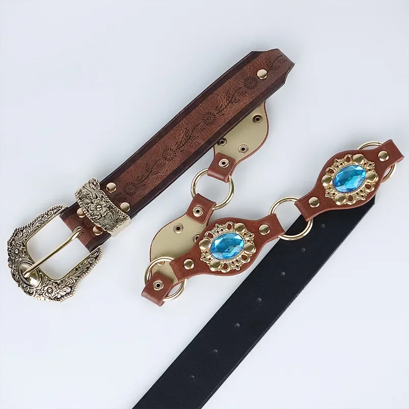 Vintage Western Women PU Leather Belt Engraved Metal Buckle Retro Embossed Cowgirl Waist Belt for Jeans Dresses Daily Accessory