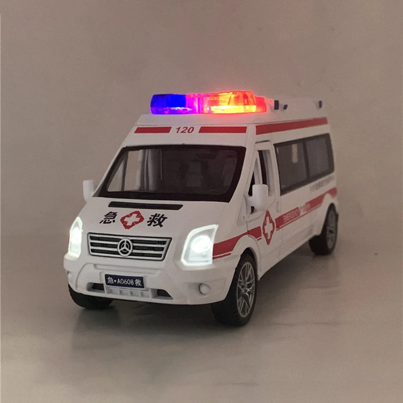 1:32 Alloy Ambulance Model Police Metal Car Sound And Light Pull Back Diecast City Fire Truck Boy Child Toy Gift