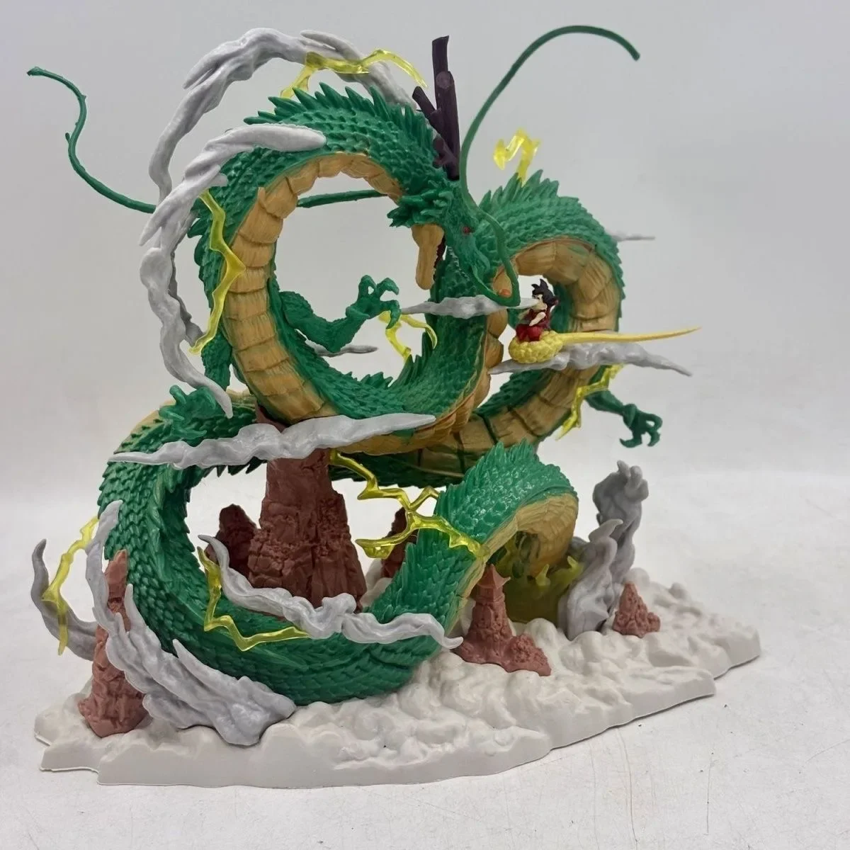 22 cm/8,66 Zoll Anime Dragon Ball Z Figur Shenron und Goku Actionfiguren PVC Sammelmodell Spielzeug als Geschenk – Detail 4