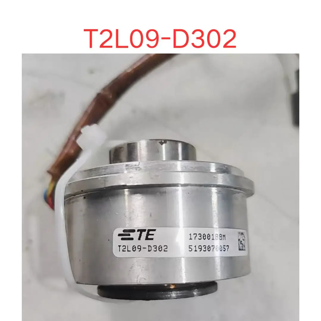 used T2L09-D302 Encoder test OK Fast shipping