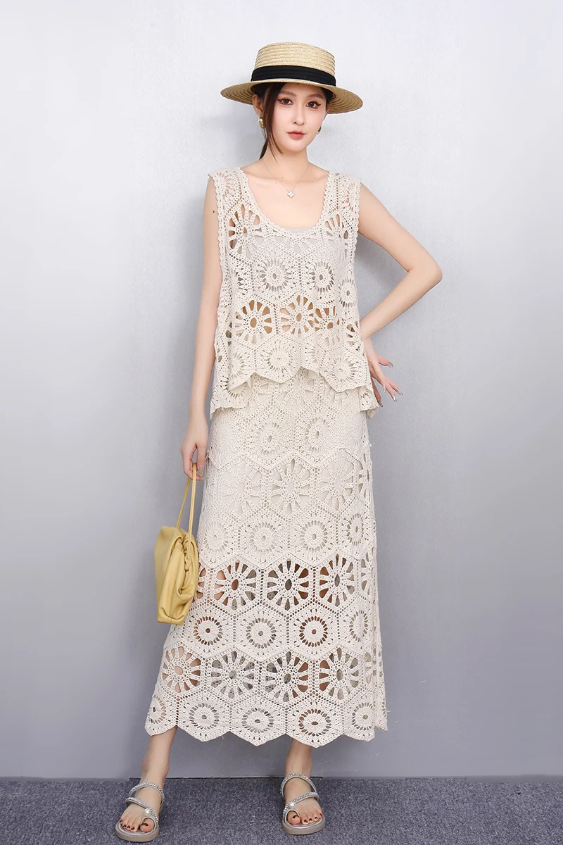 

2025 Spring Summer New Fashion Loose Hollow Knitted Sleeveless Top Women Long Skirts Two-piece Set Female J1146