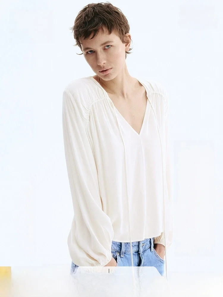 

Summer New Women's Wide Shape Adhesive Fiber Top Elegant Style Long Sleeve V-neck Drawstring Loose Fit H&M 1320340