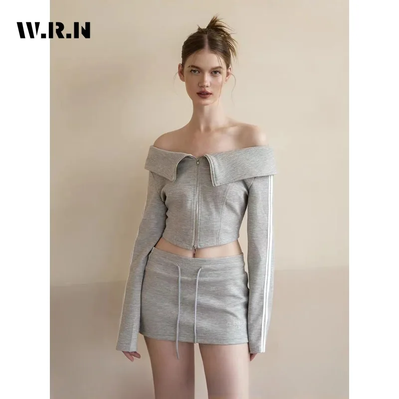 

2023 Autumn Sporty Casual Style Solid Color 2 Piece Set Women Zipper Long Sleeve Top + A-line Skirt Sports Two Piece Skirt Set