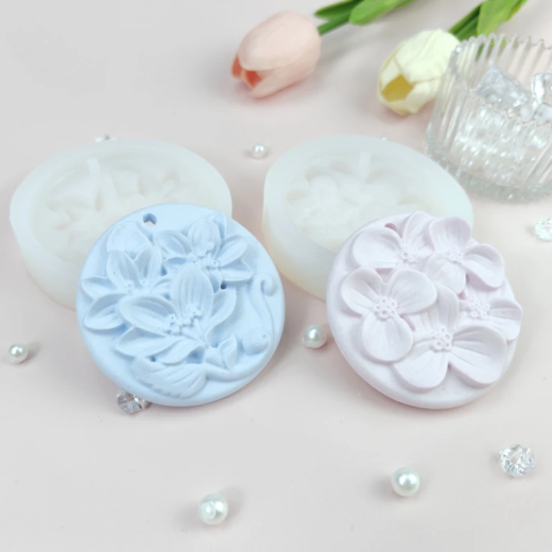 Three-leaf Petal Tag Mold DIY Car Pendant Wardrobe Aromatherapy Stone Making Mould Lily Silicone Mold Handmade Gift Craft Molds