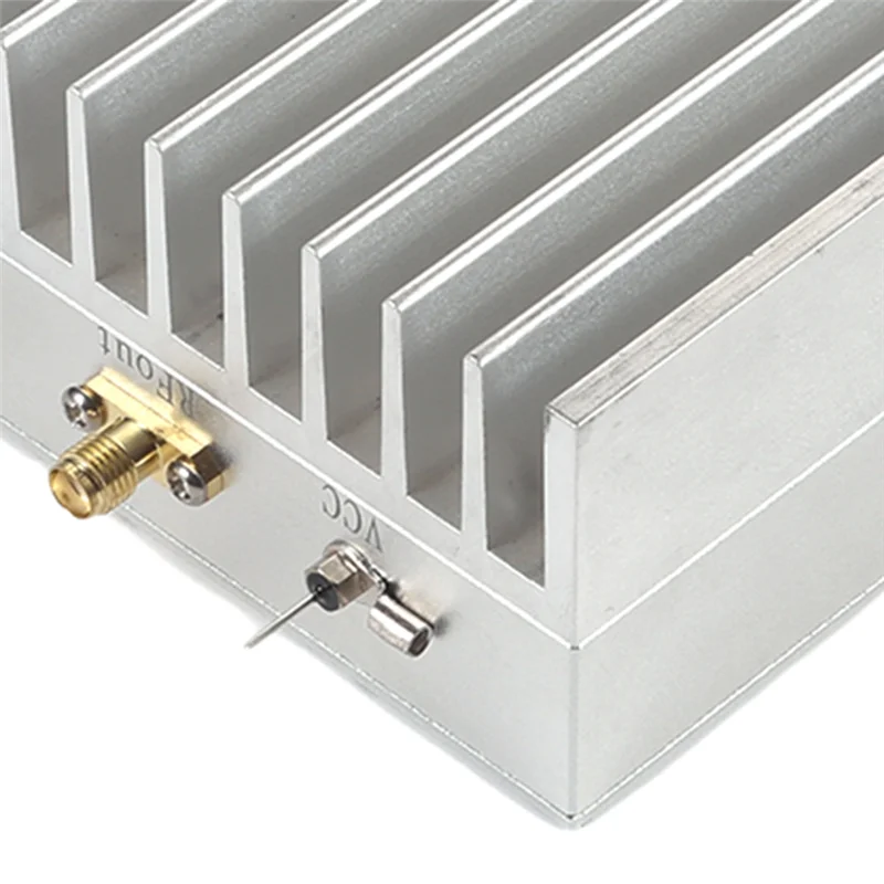 

A66F-DTMB Digital TV RF Power Amplifier 45-1100Mhz Class A 4W 36.5Dbm RF Amplifier With Heatsink