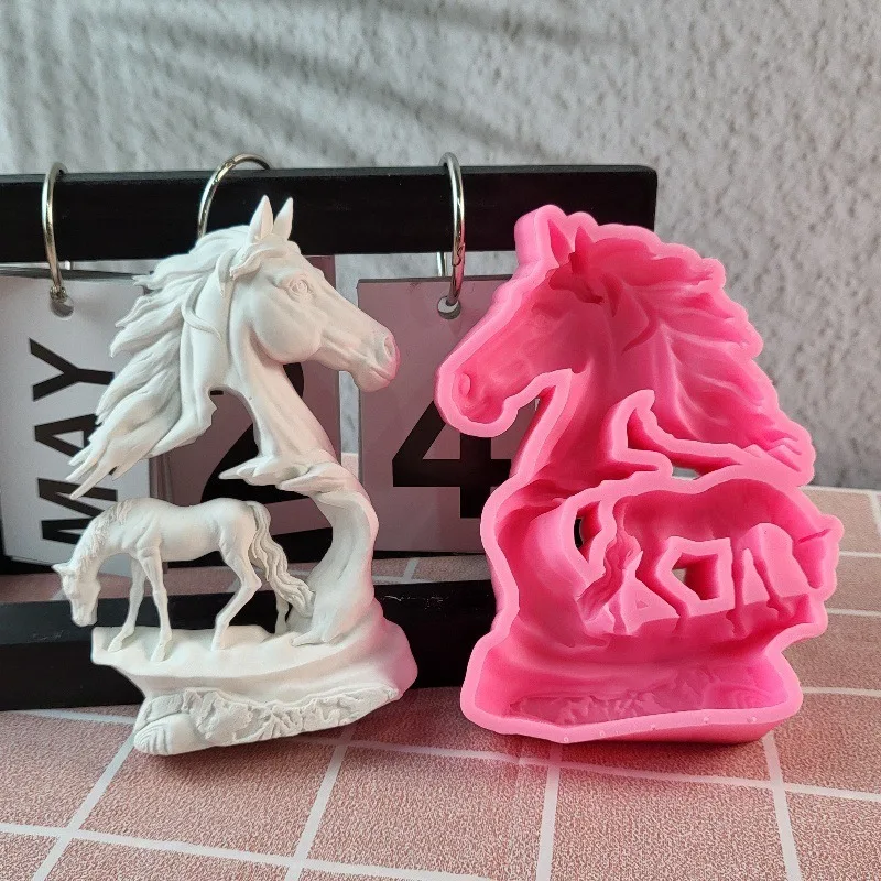 Horse Sculpture Silicone Mold DIY Running Horse Ornament Epoxy Resin Molds Home Decor Wall Decor for Home Decor Coffee Shops