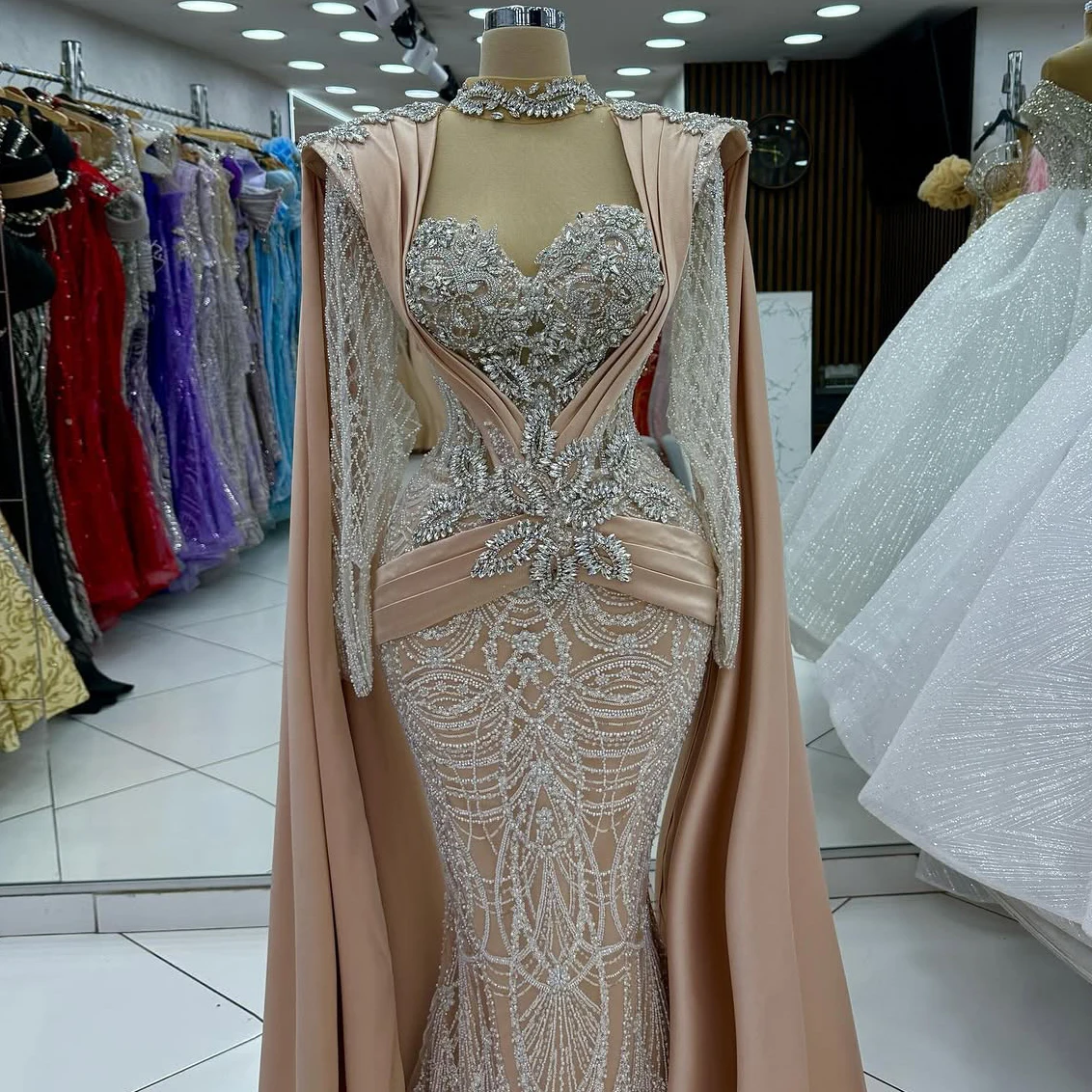 

Dubai Champagne Party Dress with Long Cape Beade Crystal Formal Evening Gown Arabic Customized robes longues soirées élégante