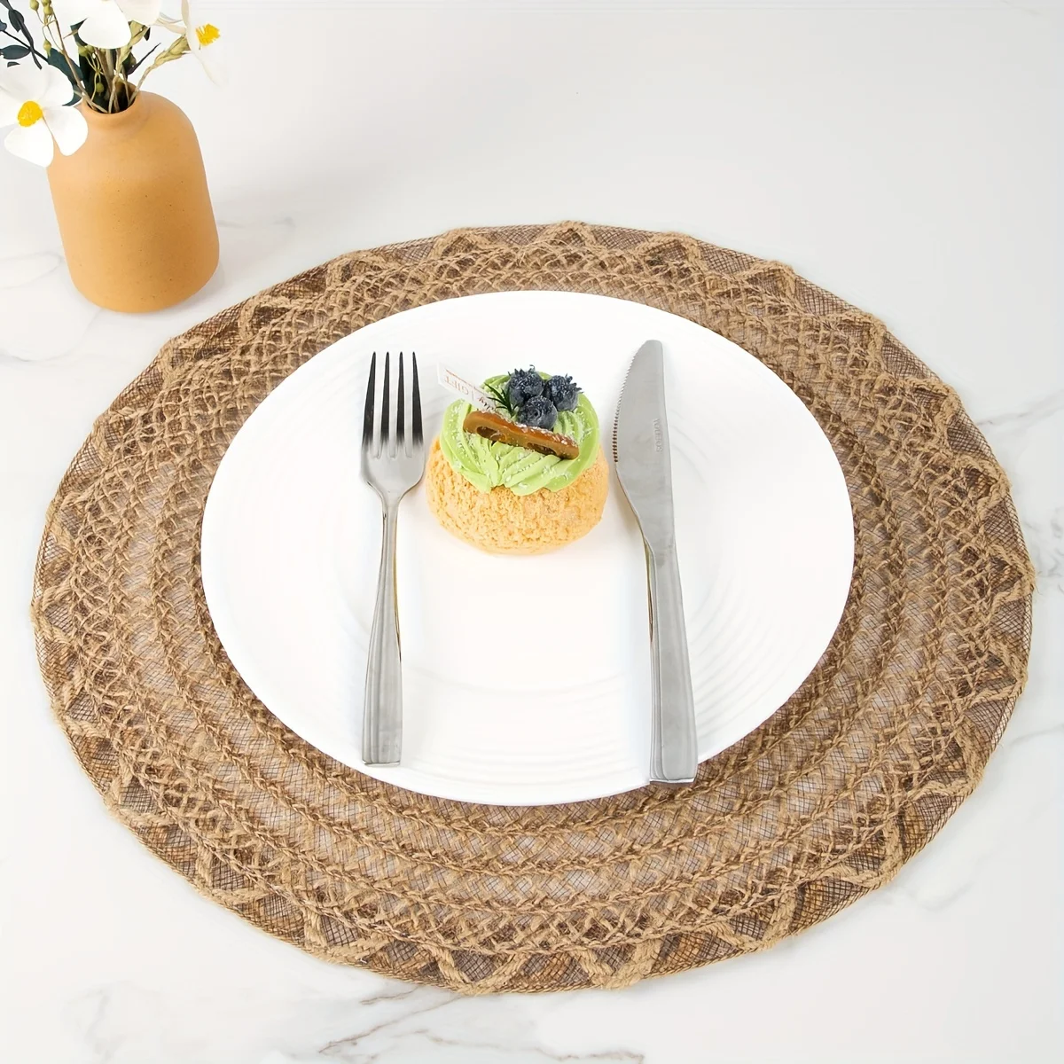 4pcs Farmhouse Burlap Placemats Wave Edge Weave Design Non-Slip Table Mats for Dining Decoration Natural Jute Material