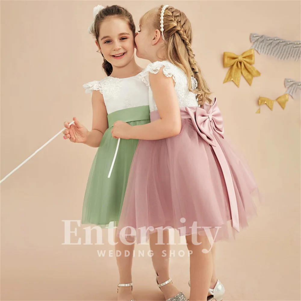 Vestidos de menina personalizados a linha colher pescoço meninas vestidos elegantes na altura do joelho renda tule arco vestidos de casamento para niñas