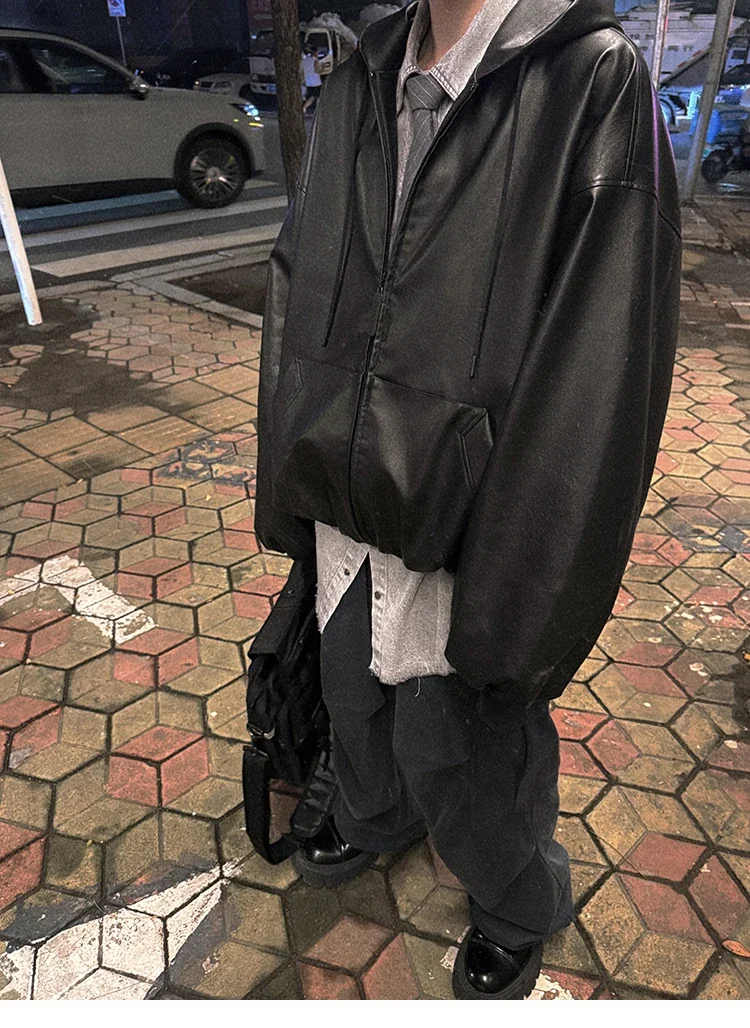Frühling Herbst Kurze Übergroße Schwarze Weiche PU-Lederjacke für Männer mit Kapuze Reißverschluss Locker Lässig Koreanische Modekleidung – Detail 13
