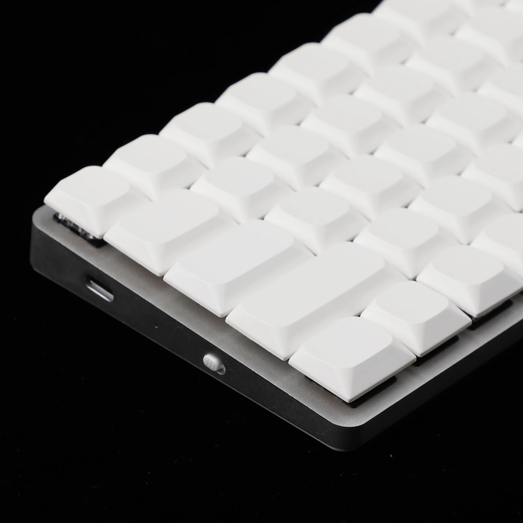 ymdk teclados em branco pbt 116 ultra fino perfil baixo teclado mecanico 61 64 68 75 84 87 96 108 layout 01