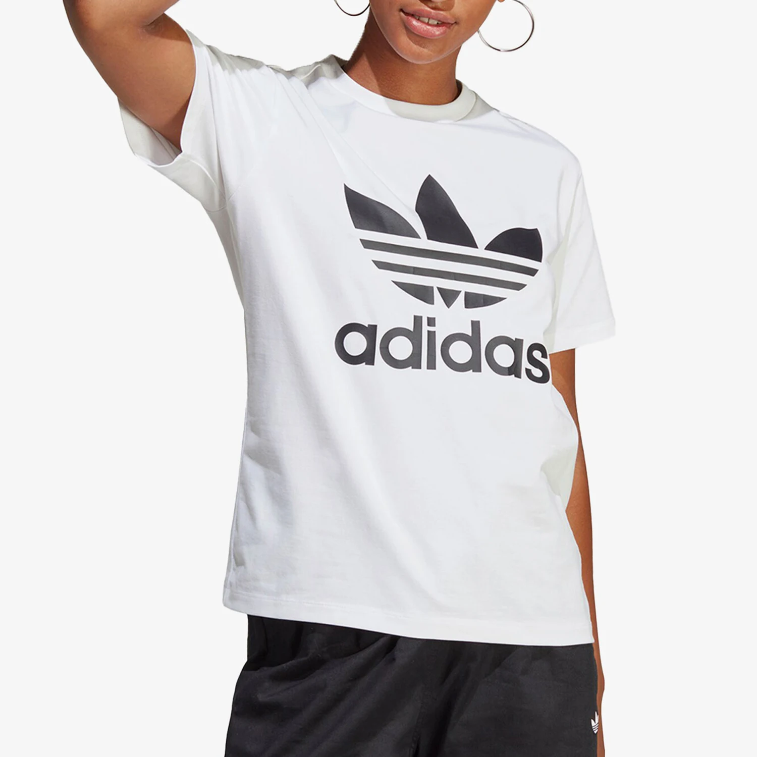 

Adidas Authentic Three Leaves Women's Round Neck Lightweight Loose Short Sleeve T-Shirt IB7420