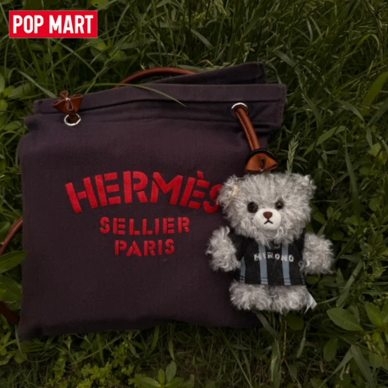 

POP MART HIRONO Final Whistle Series Hirono Bear Plush Doll Blind Box Anime Action Figure Guess Bag Ornament Figurines Desktop