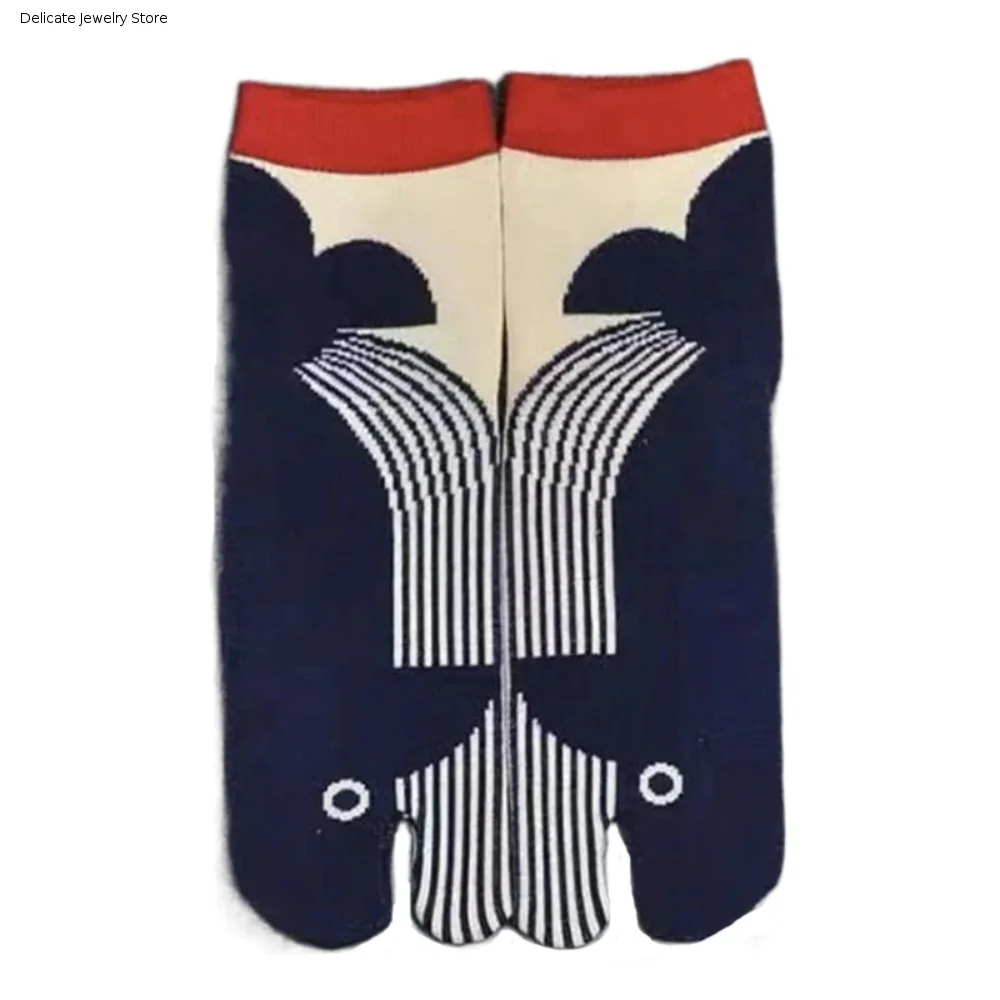 Comfortable Deep-sea Animals Funny Fish Tube Socks Shark Flower Eel Two Toe Socks Hosiery Stripe Dot Toe Separator Socks Women