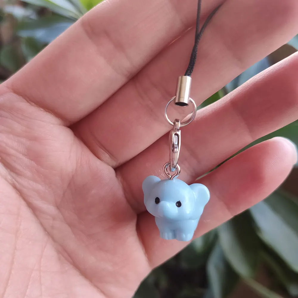 

1pc Cute Resin Blue Elephant Phone Charm, Kawaii Animal Lanyard Strap, Mobile Phone Decorative Accessory Gifts