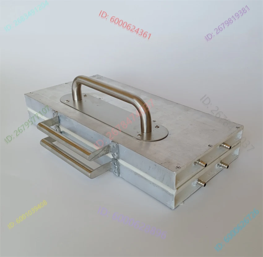 

Hand Press Nest Base Machine Water-Cooling Beeswax Mold Beeswax Foundation Machine Beekeeping Honeycomb Foundation Machine