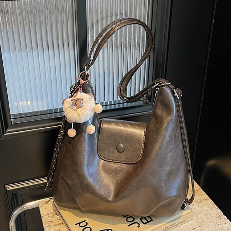 

2025 Top selling Single Shoulder Tote Bag for Women, Large Capacity Commuting Backpack with Lightweight Design, Travel Backpack