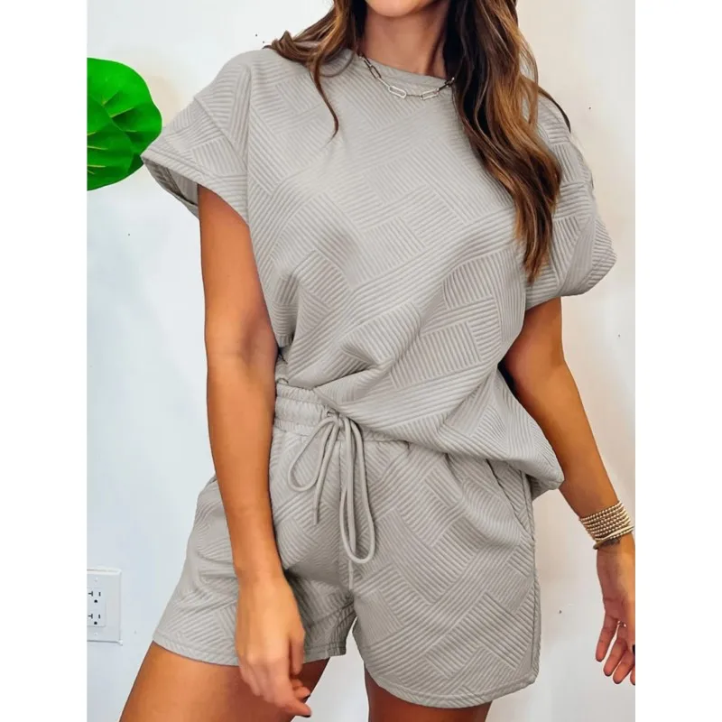 2024 Solid Color Round Neck Short Sleeve Top For Women Spring/Summer New Texture Fabric Fashion Shorts Set For Women Outfits