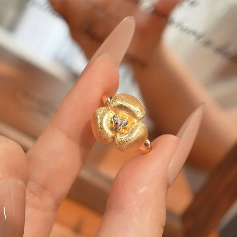 

Medieval Light Luxury Gold Flower Ring Women's Niche Design Sense Versatile Vintage Flower Plain Ring Ring Jewelry