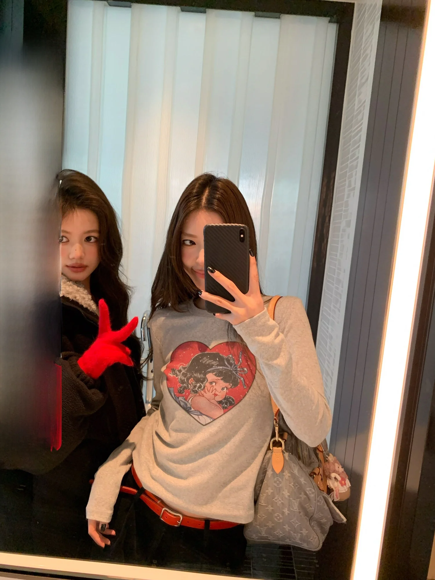 

Princ Sle Long Sve round Ne Denture T-irt Retro American Color Blo Print Inner Wear Cotton Ladies Top