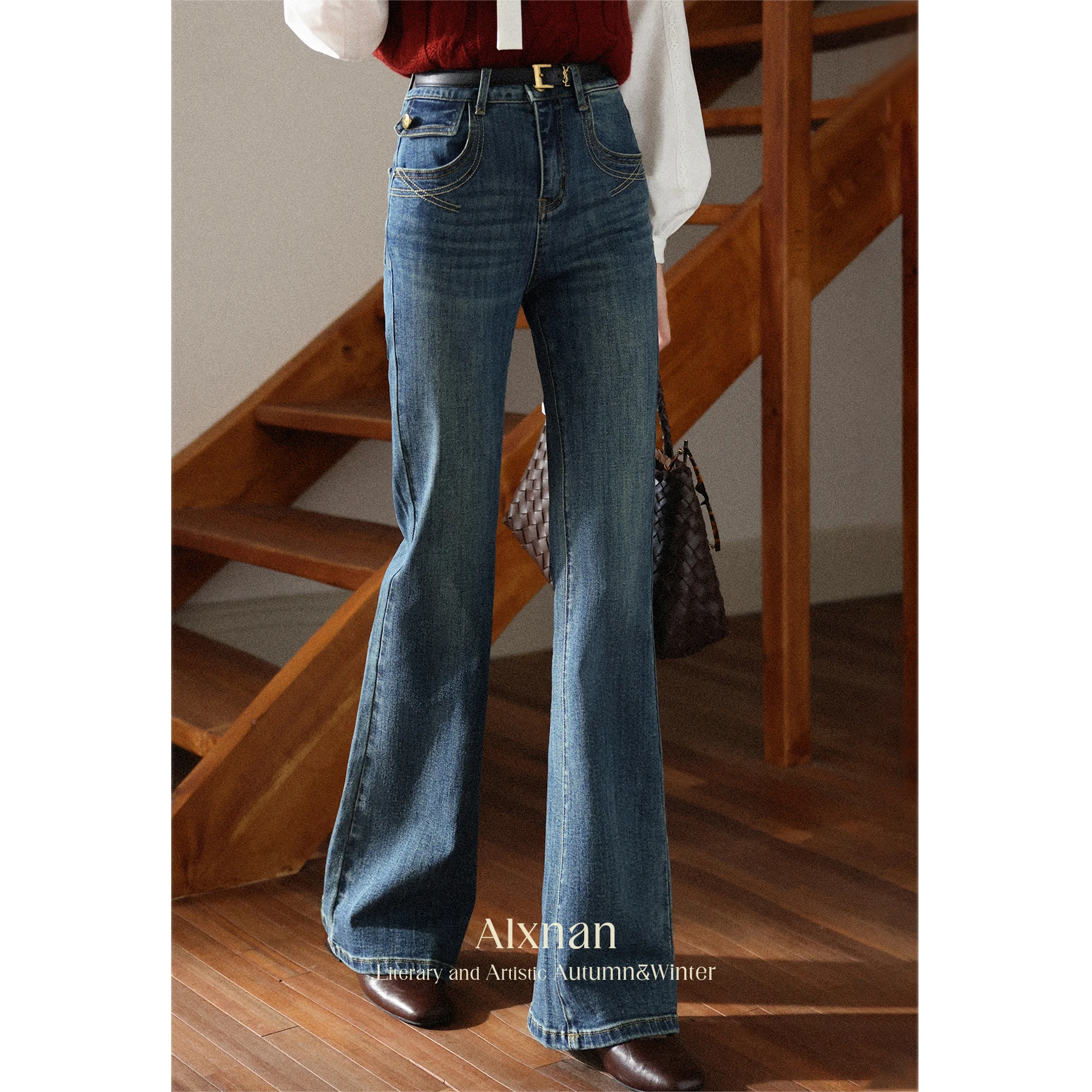 

ALXNAN Women's Jeans Vintage Blue Cotton Flared Jeans Trend 2025 Autumn Casual Straight Denim Pants Office Lady Trousers L56857