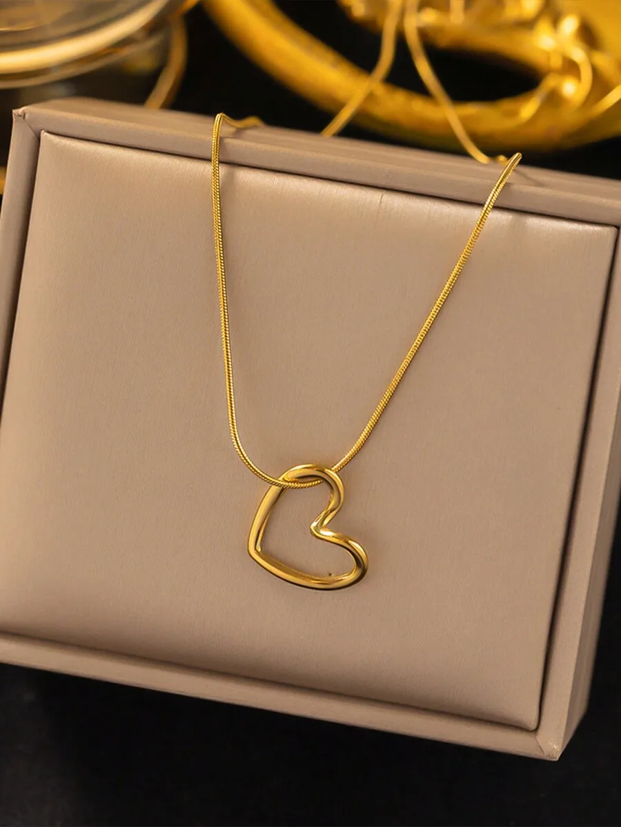 Collar con colgante de corazón hueco para mujer, cadena simple para clavícula, acero inoxidable, regalo para uso diario