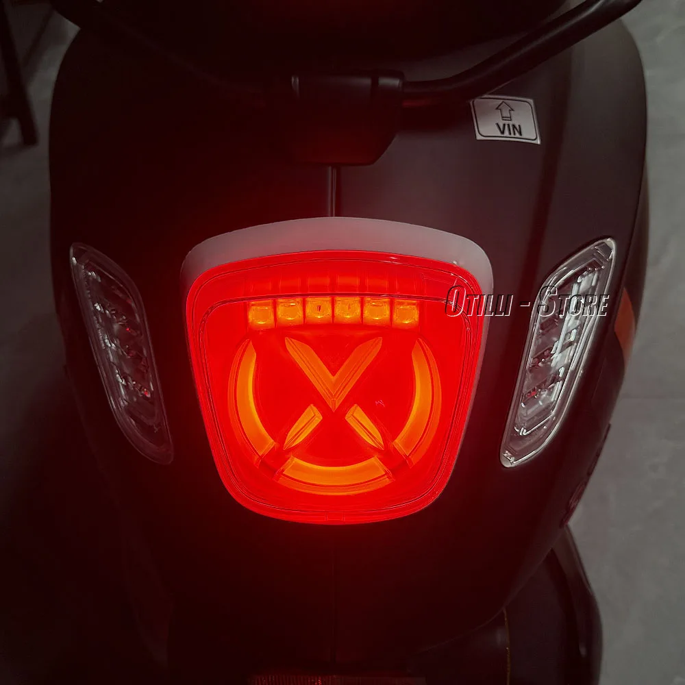 Motorcycle Accessories Taillights Rear Tail Light Brake Blinker Stop Brake Lamp For Vespa Sprint150 Primavera 150 Sprint 150
