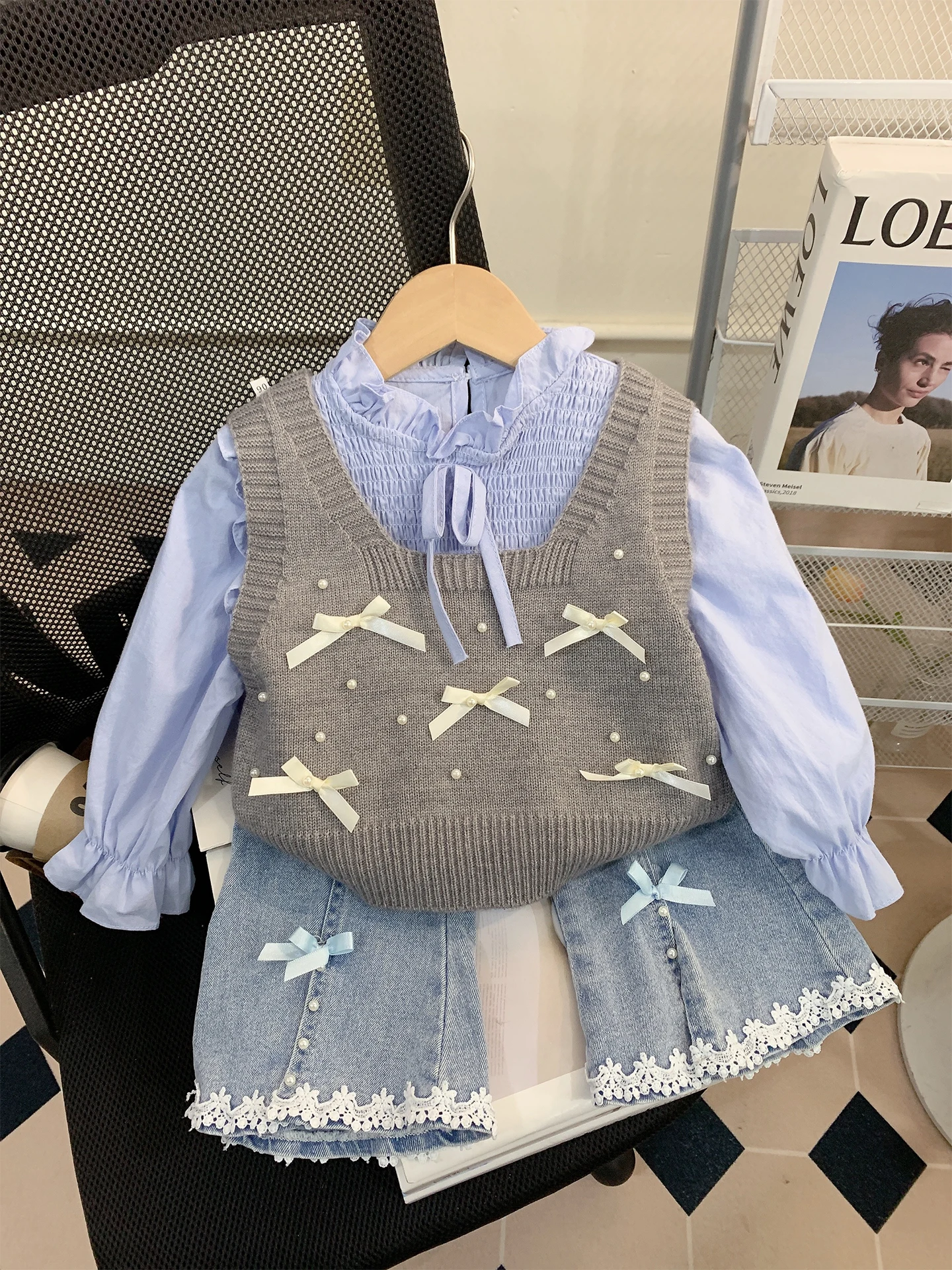 cute-girl's-spring-fashion-three-piece-set-vest-shirt-pants-baby-clothes-spring-autumn-outfit-stylish-children's-ensemble