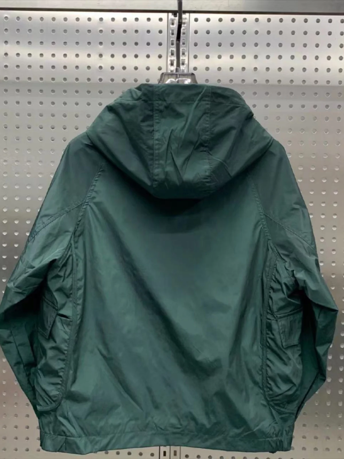 ربيع الخريف الرجال مقنعين مخطط Jaet سليم صالح ملابس العمل غير رسمية كيت كبير ملابس خارجية ألياف البوليستر يندبروف سستة