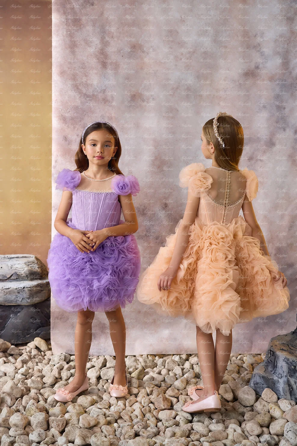 

Flower Girl Dress For Wedding Sparkling Tulle Puffy Beading Sequin Elegant Princess Kids Birthday Party First Communion Gowns