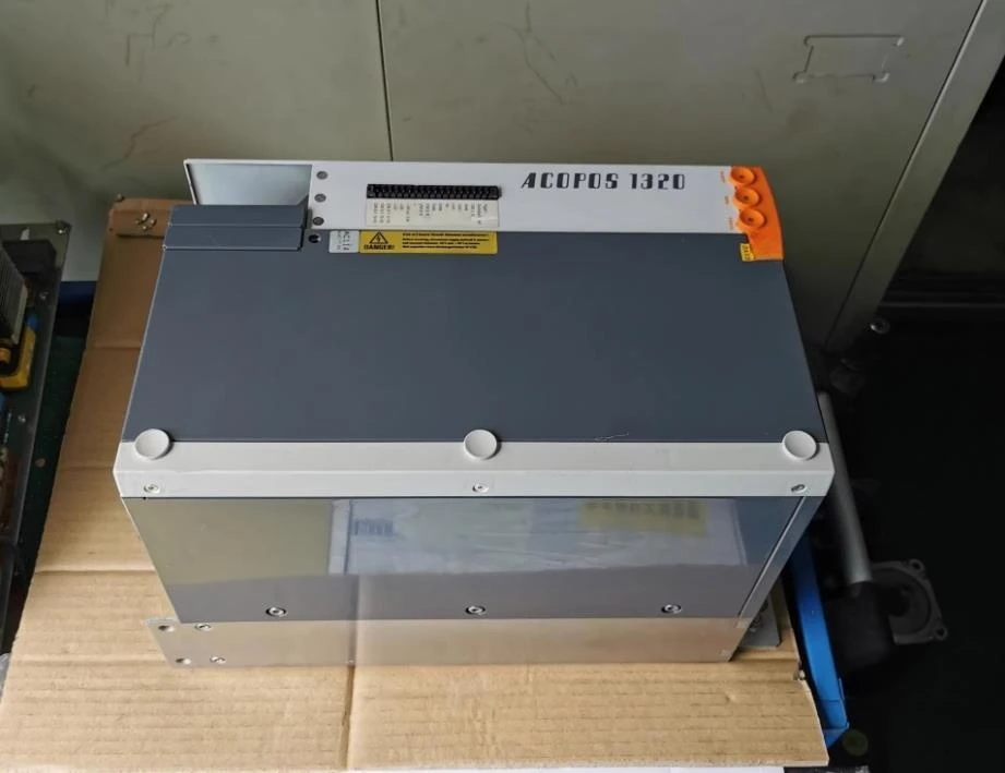 8V1320.00-2  New and original Driver