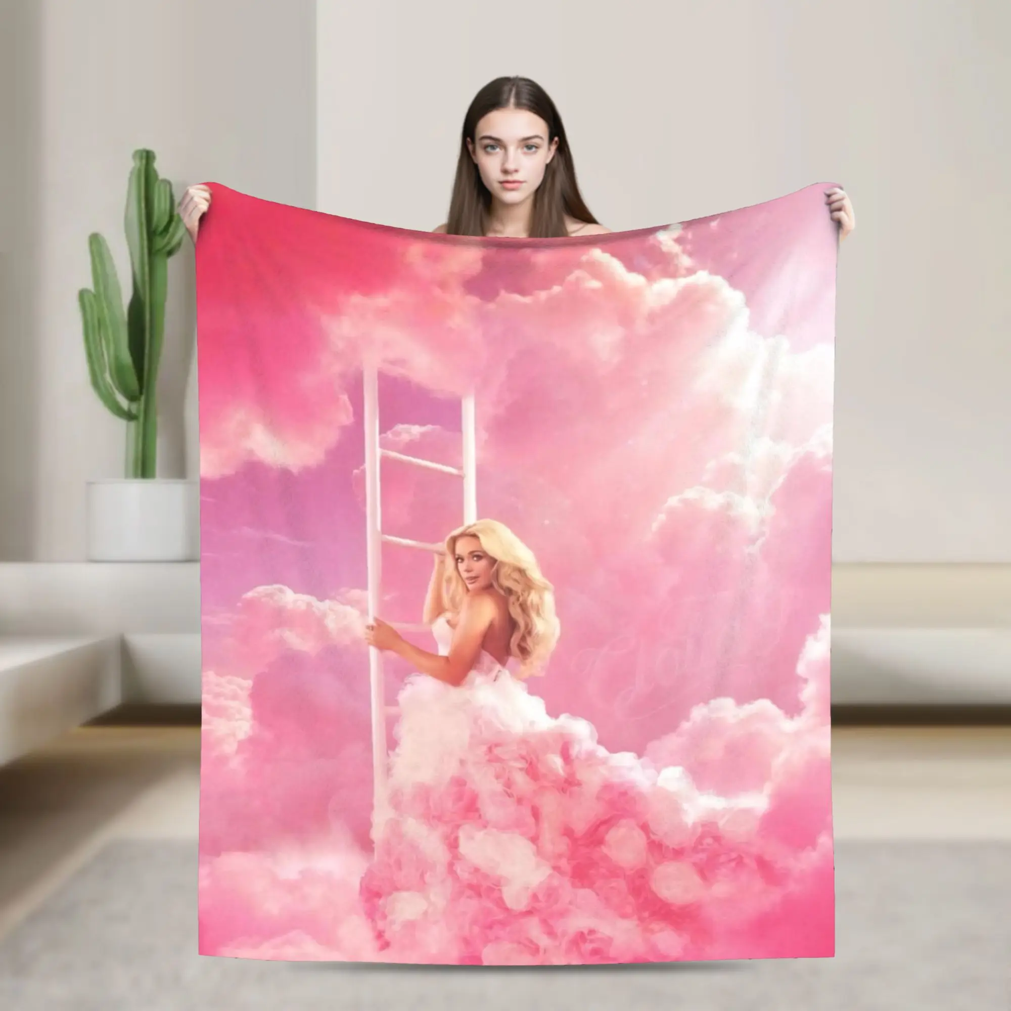 Super Soft Megan Moroney Singer Throw Blanket Premium Flannel Fleece Lightweight  Bed Blanket Cozy Fluffy Bedspread All Season