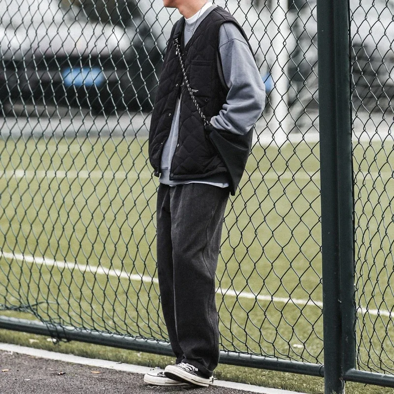 

Men's Lightweight Padded Vest Thin Warm Thermal Liner Fleece Vest for Layering Casual Workwear Autumn Winter Essential