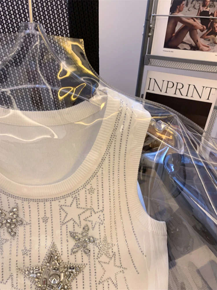 여름 흰색 또는 검은 색 여성 니트 조끼 라인 석 장식 U 넥 민소매 숙녀 슬림 니트 탱크 탑 2025